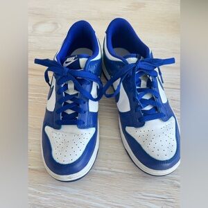 Boys Nike tennis shoes